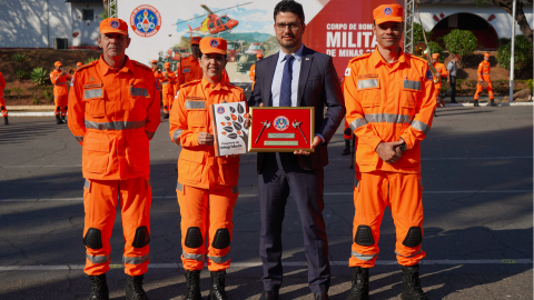 Controlador é homenageado durante evento de lançamento da 2ª edição do Programa de Integridade do CBMMG