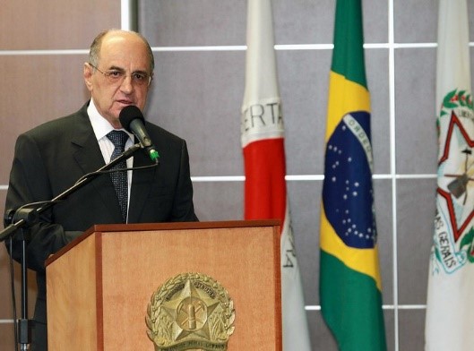 Antonio Anastasia empossa novo controlador-geral do Estado