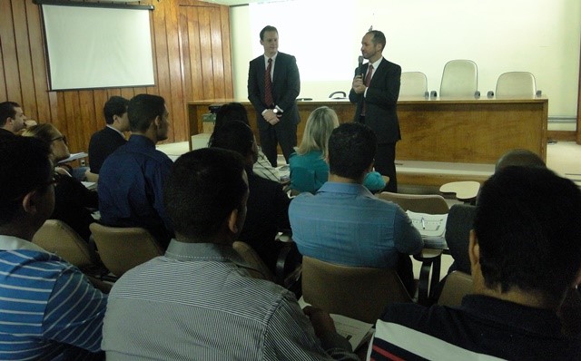 CGE-MG oferece curso para corregedores da Seds